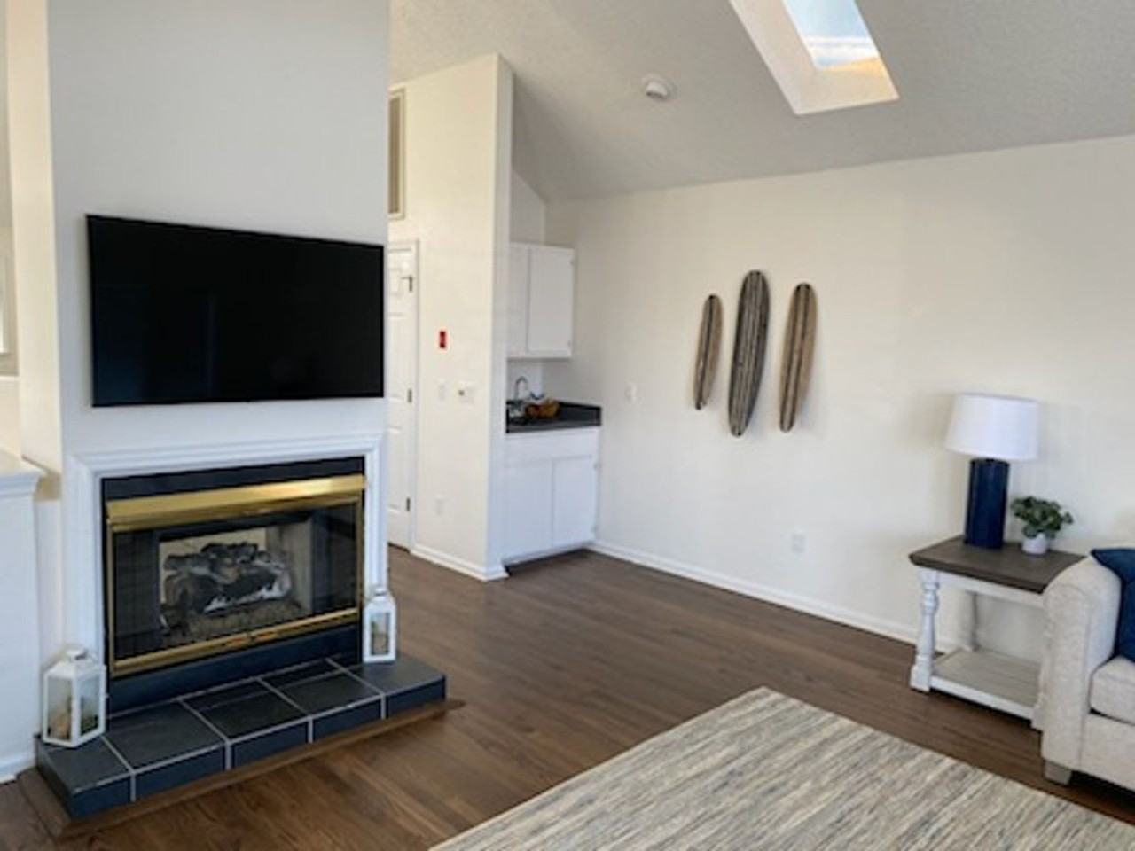 205 62nd St - Photo 5 of 13