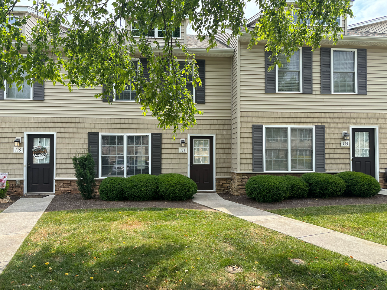 Tavern Grove Premier Units - Photo 2 of 14