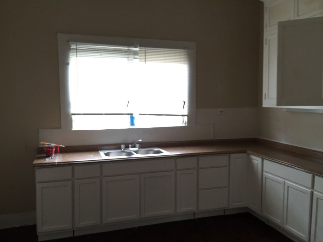 1018 North Olive Street - Photo 6 of 12