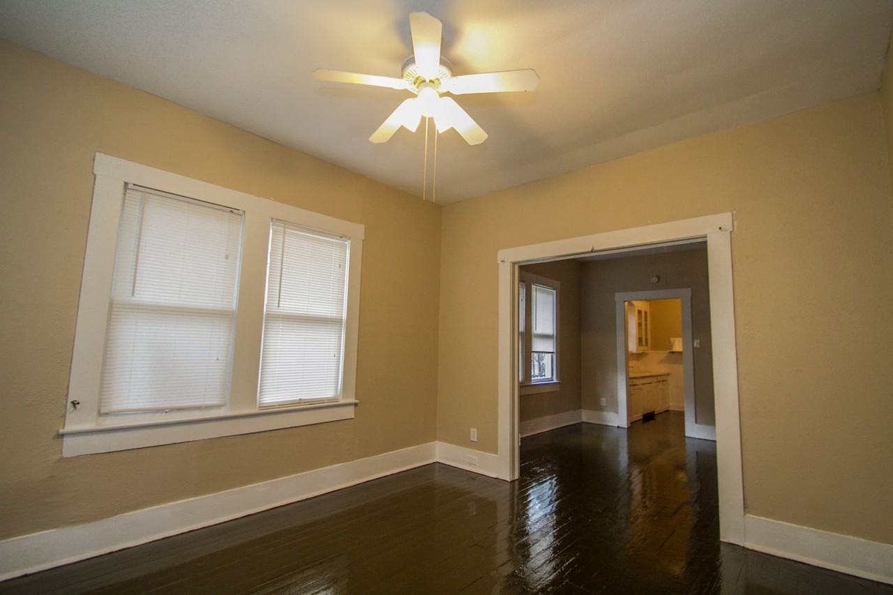 1727 Nolan St - Photo 2 of 20