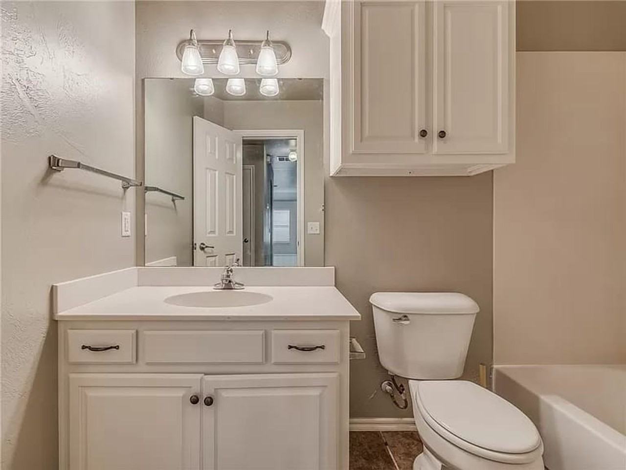 13134 Austrian Pine Dr - Photo 3 of 22