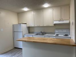 featured image of 1075 3rd St