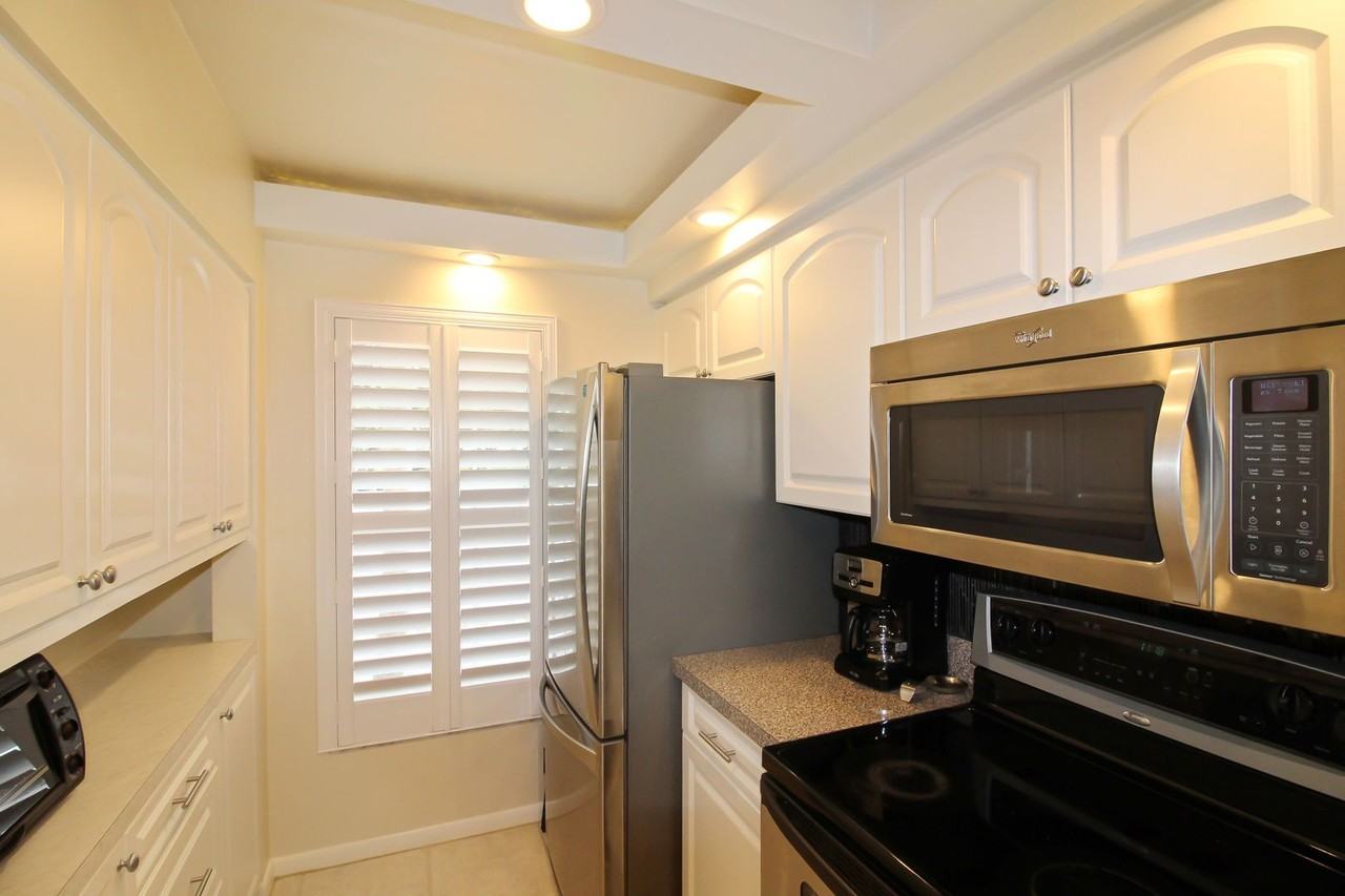 928 Wexford Blvd - Photo 3 of 11