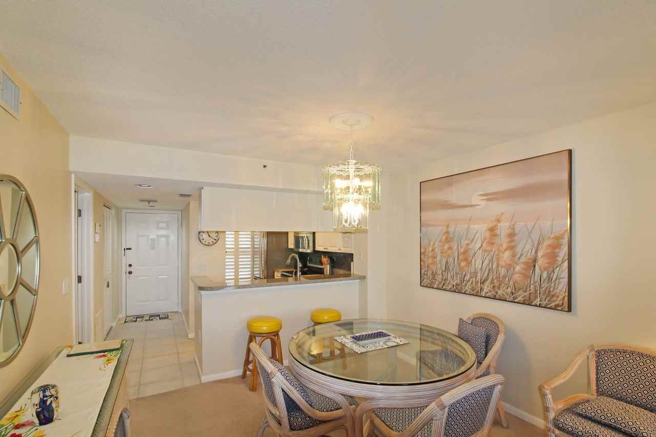 928 Wexford Blvd - Photo 4 of 11