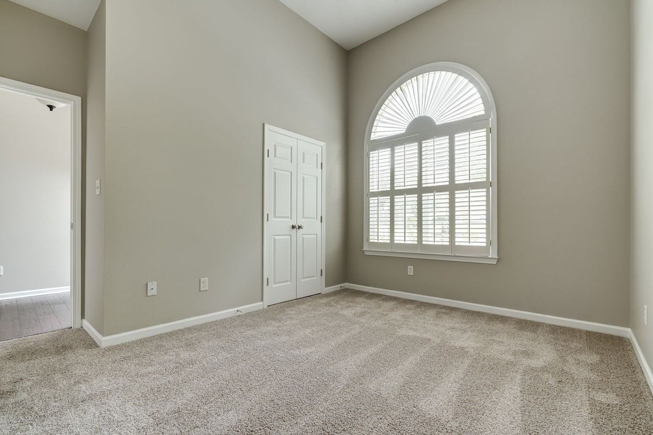 1621 Old Cahaba Ct - Photo 6 of 18