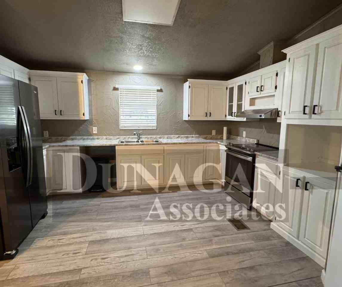 2713 Standpipe Rd - Photo 3 of 10