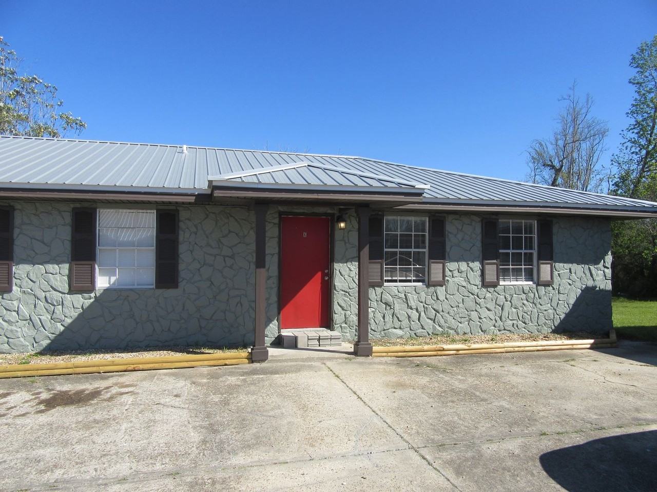 2814 N Panama Ave #6