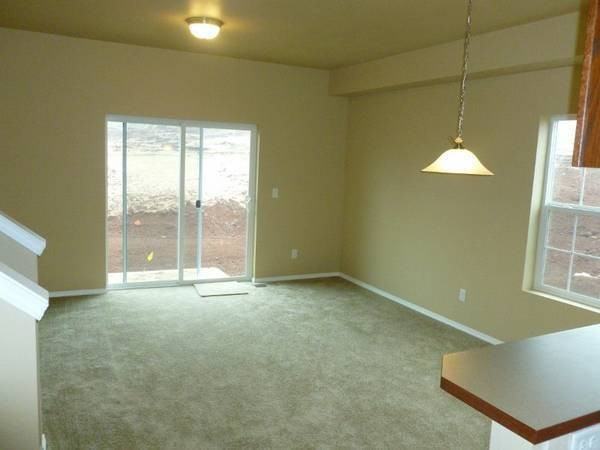 5811 Reed Ln Se - Photo 4 of 17