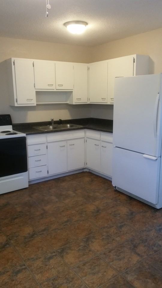 3110 Magnolia Dr - Photo 3 of 21