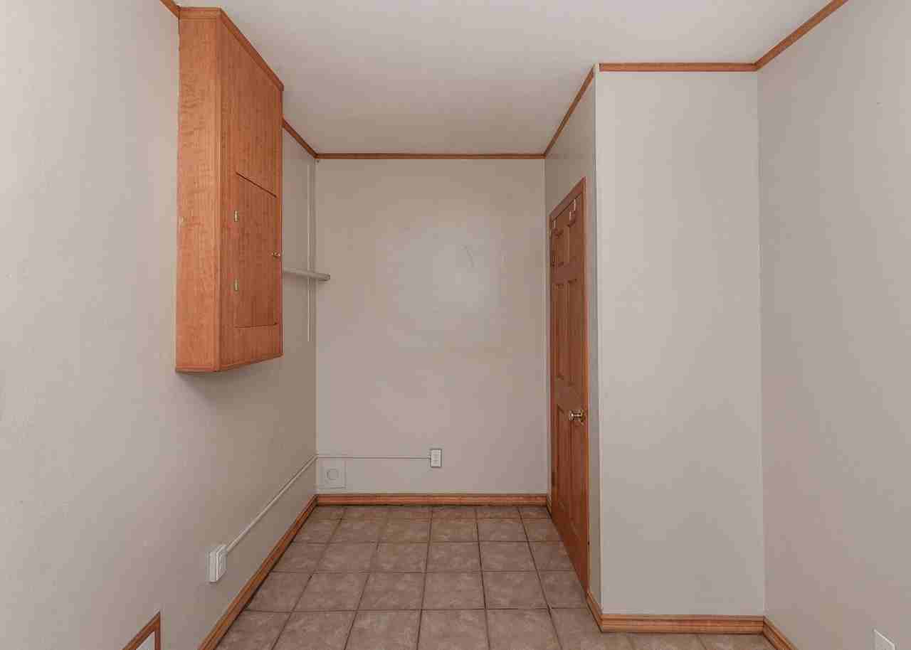 537 23rd St - Photo 2 of 28