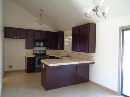 4608 Tilyard Ct - Photo 5 of 14