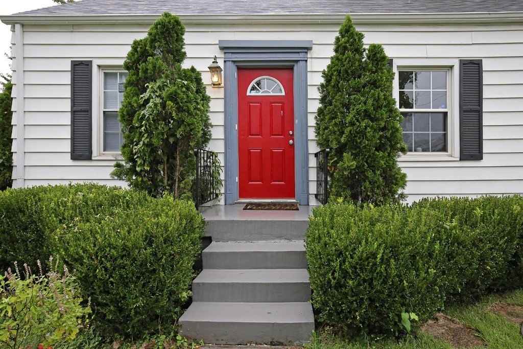 978 Samuel St - Photo 2 of 36