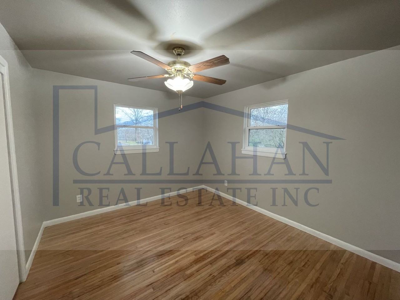 313 Parkdale Rd - Photo 7 of 13