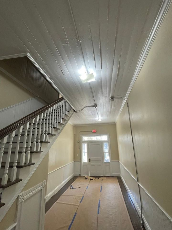 1345 Glover St #1 - Photo 3 of 14