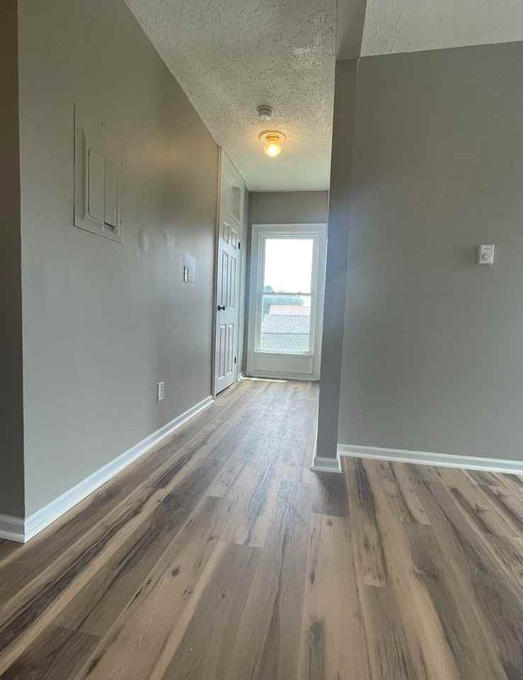 210 W Main - Photo 3 of 10