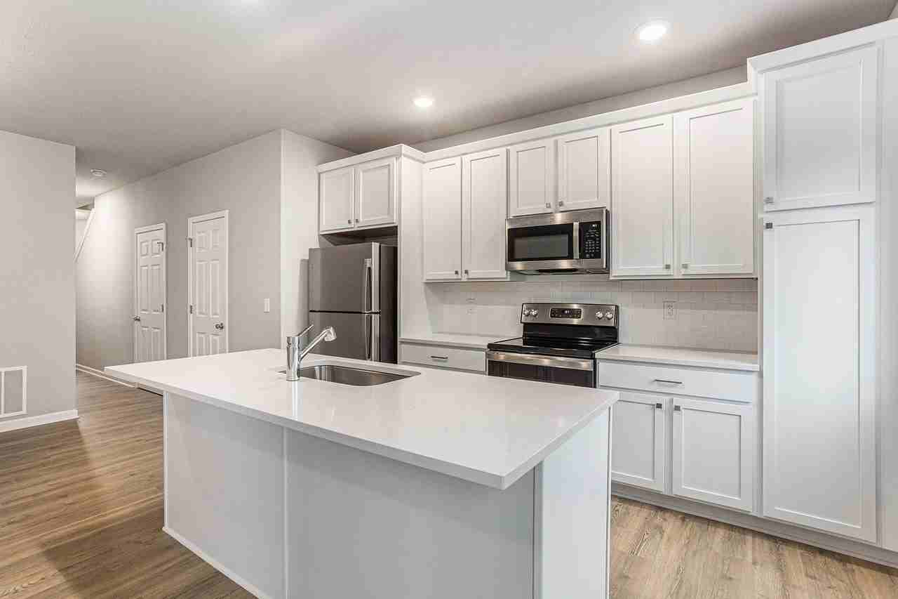 3033 S Sedge Wren Dr Sw - Photo 3 of 21