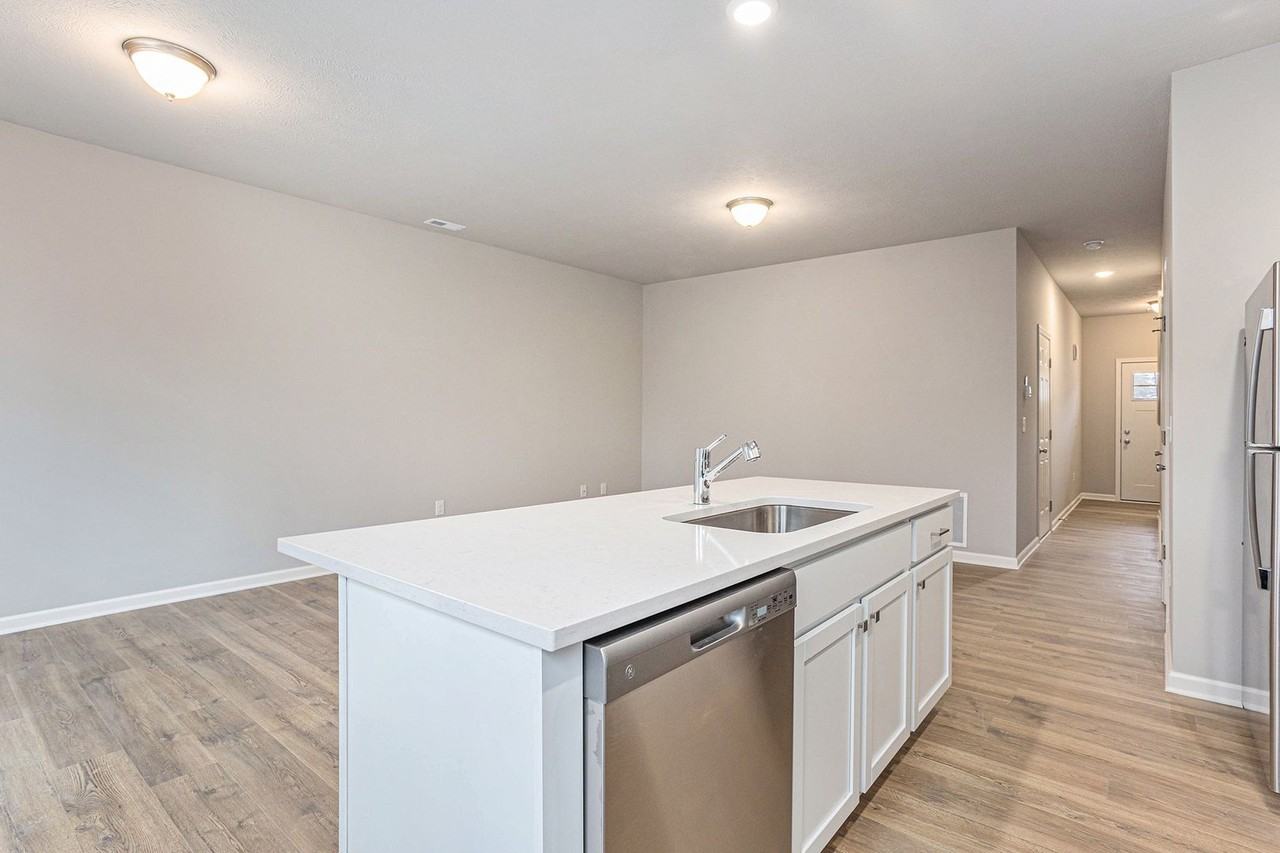 3033 S Sedge Wren Dr Sw - Photo 5 of 21