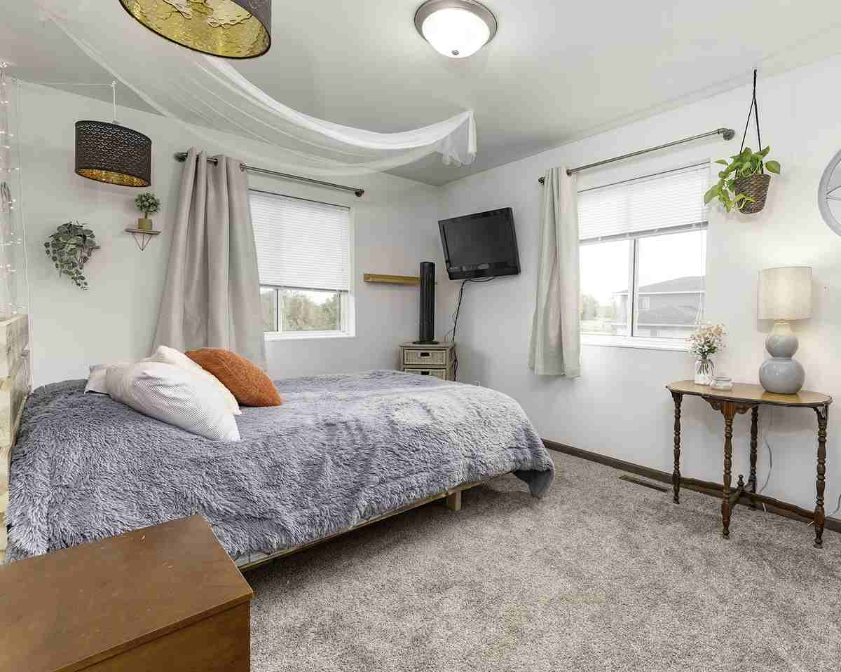 Pineview Townhomes - Photo 6 of 14