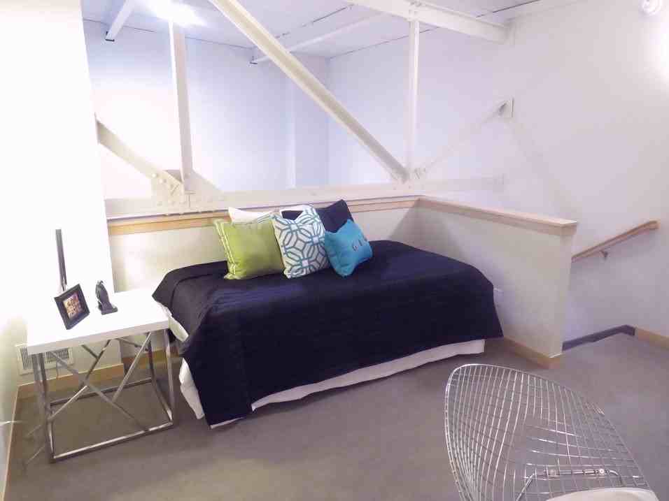 Nichols Station Apartments - Photo 3 of 27