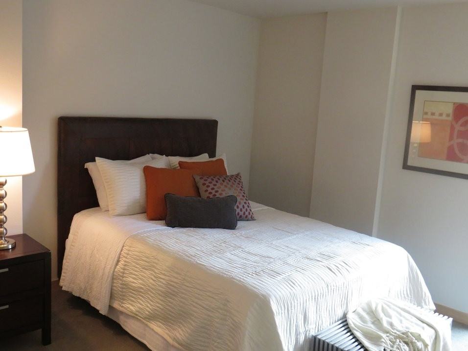 Nichols Station Apartments - Photo 4 of 27