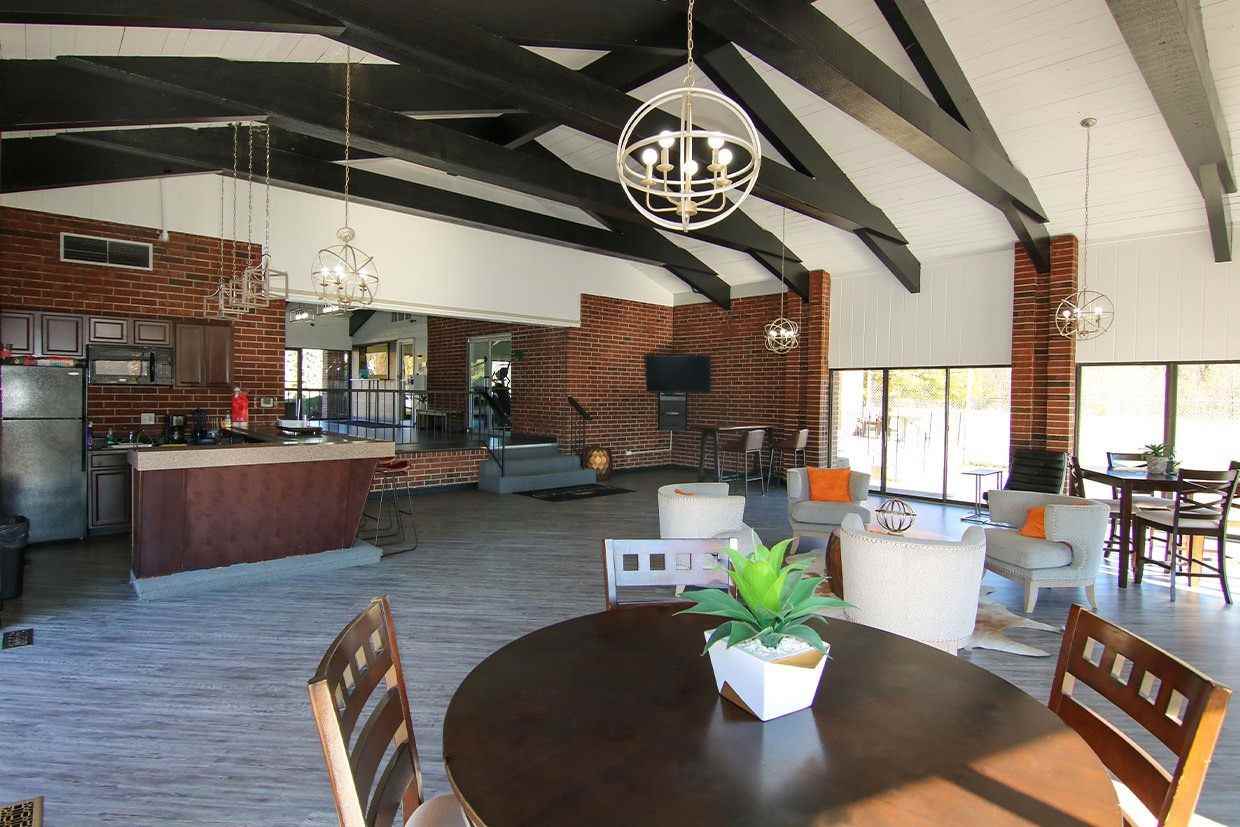 Lansing Riverwood, LLC - Photo 4 of 41