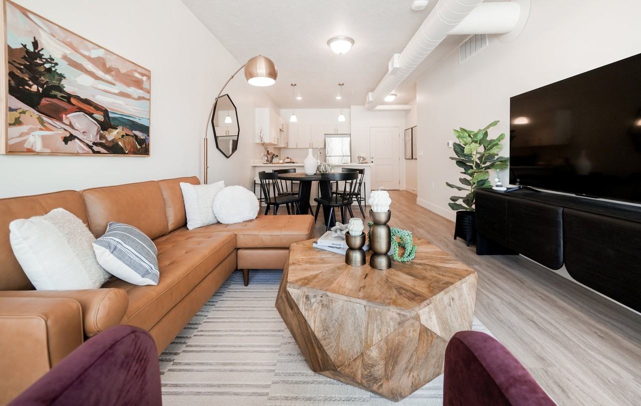 Streetcar Flats - Photo 2 of 50