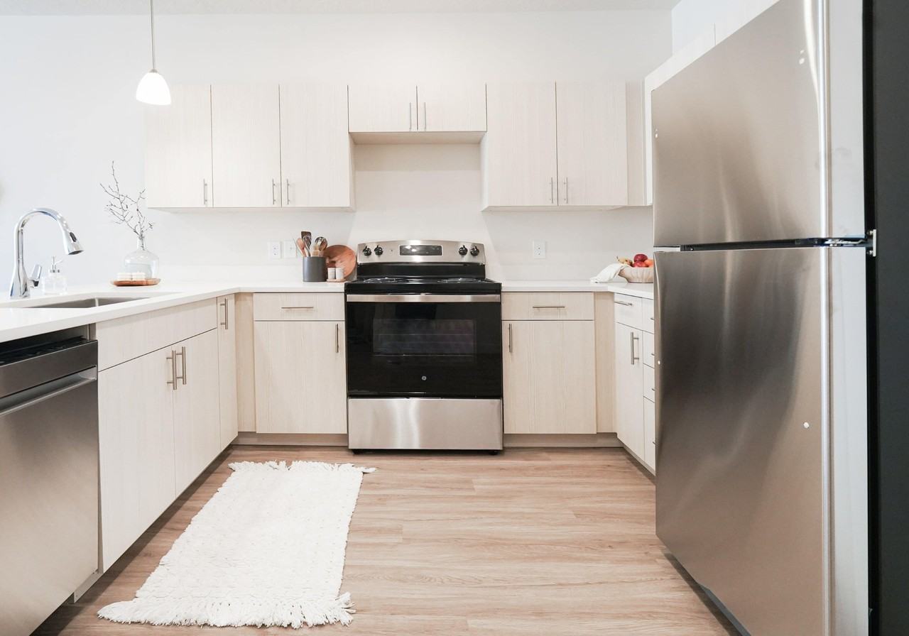 Streetcar Flats - Photo 5 of 50