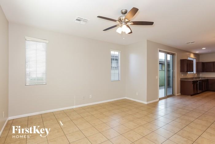 15380 W Columbine Dr - Photo 3 of 15