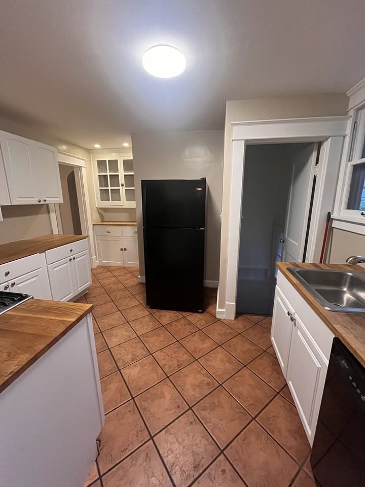 314 Clover Ln #NA - Photo 2 of 9