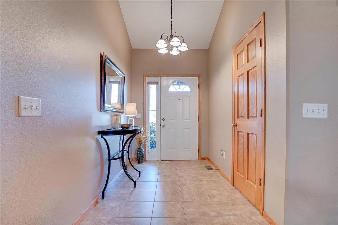 3449 N Jamie Ln #NA - Photo 3 of 50