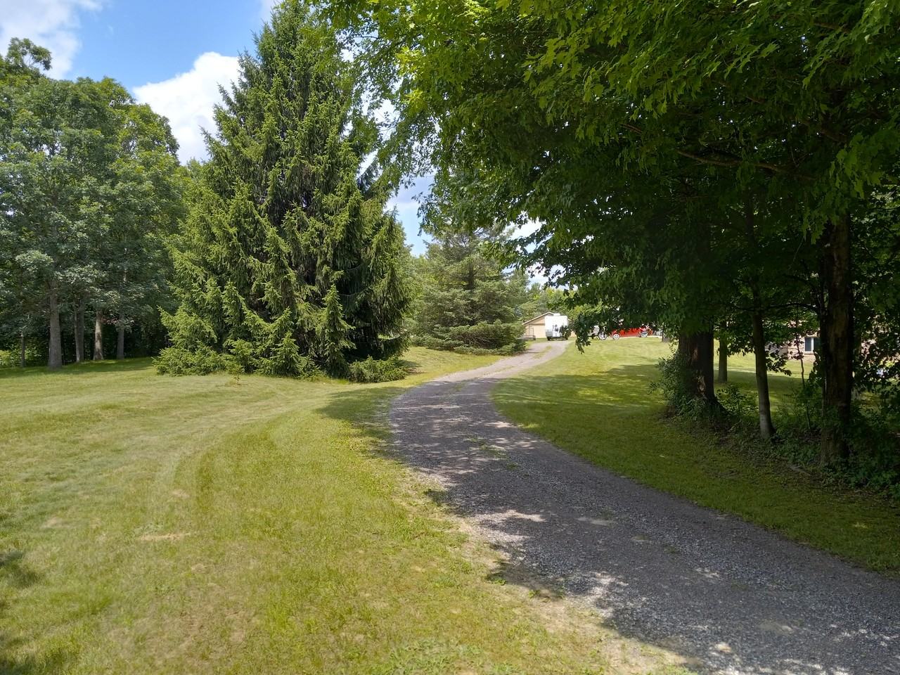 11381 Green Road - Photo 2 of 23