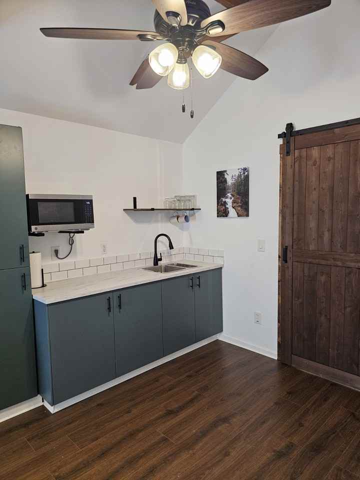 1310 18th St Ne #NA - Photo 7 of 31