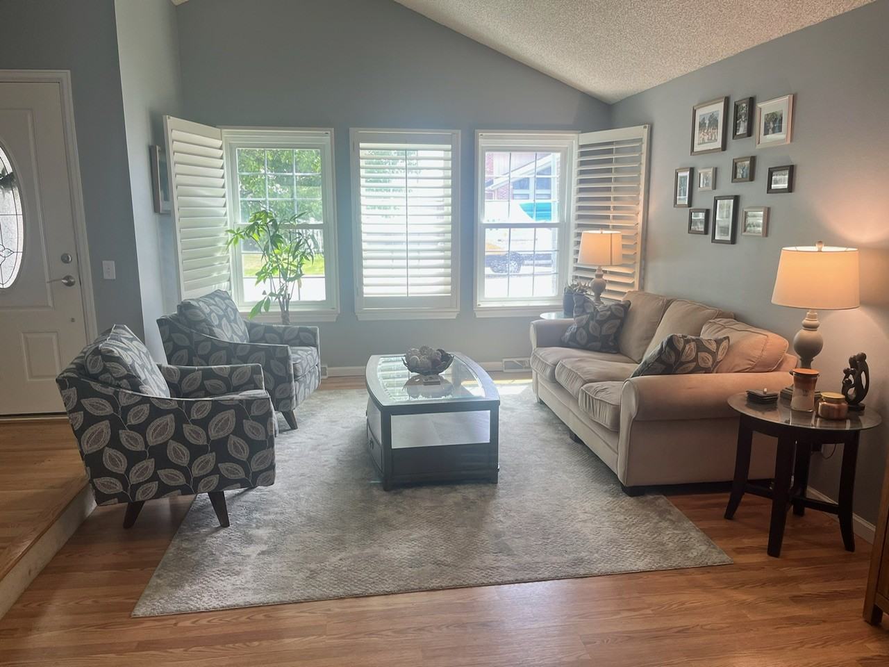 7932 S Valentia St #NA - Photo 3 of 22