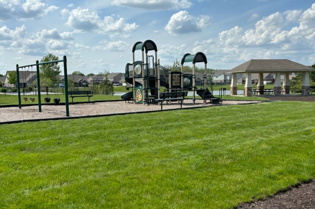 3218 S Courtney Dr #NA - Photo 3 of 3