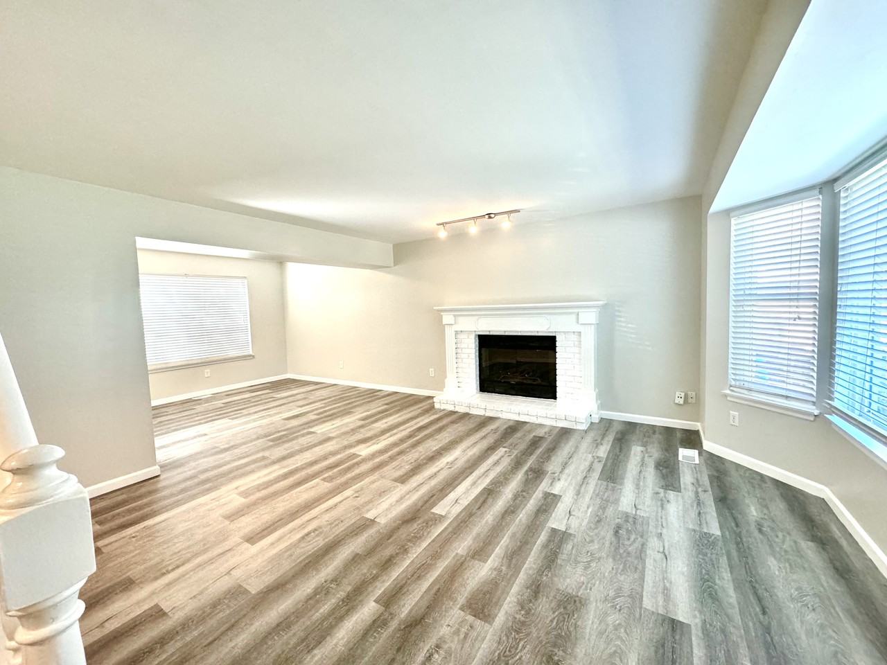 108 S Willow Grove Ct #NA - Photo 2 of 13