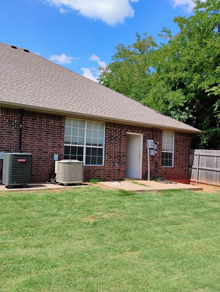 2022 E Hill Ter #1 - Photo 2 of 10