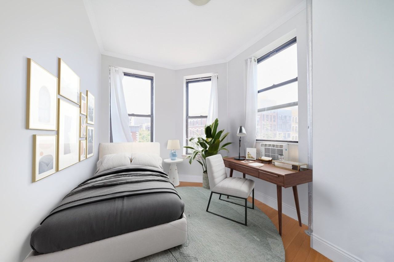 211 Avenue A #15 - Photo 2 of 7