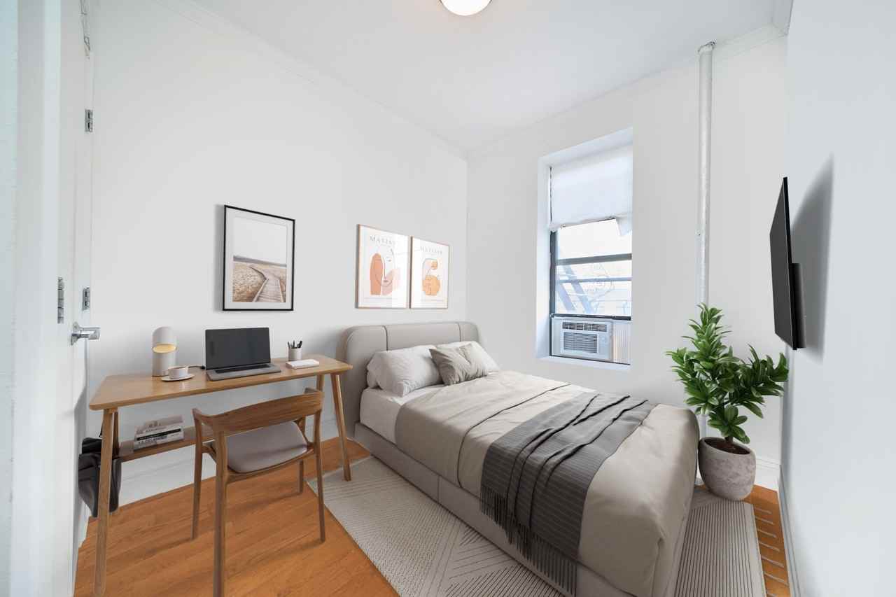 211 Avenue A #15 - Photo 5 of 7