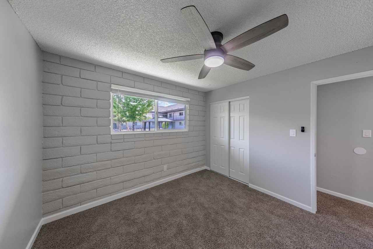 Royal Apartments - Photo 6 of 9