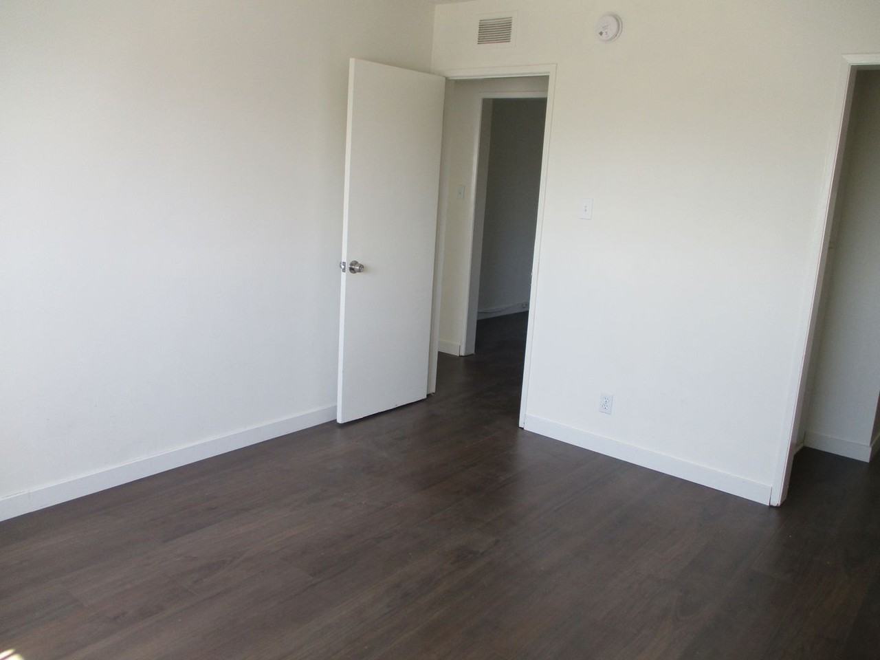 2038 S. HOLT AVE - Photo 2 of 20