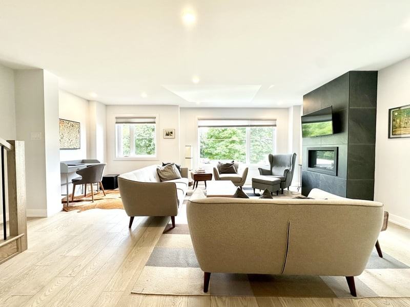 257 Garneau St - Photo 3 of 14