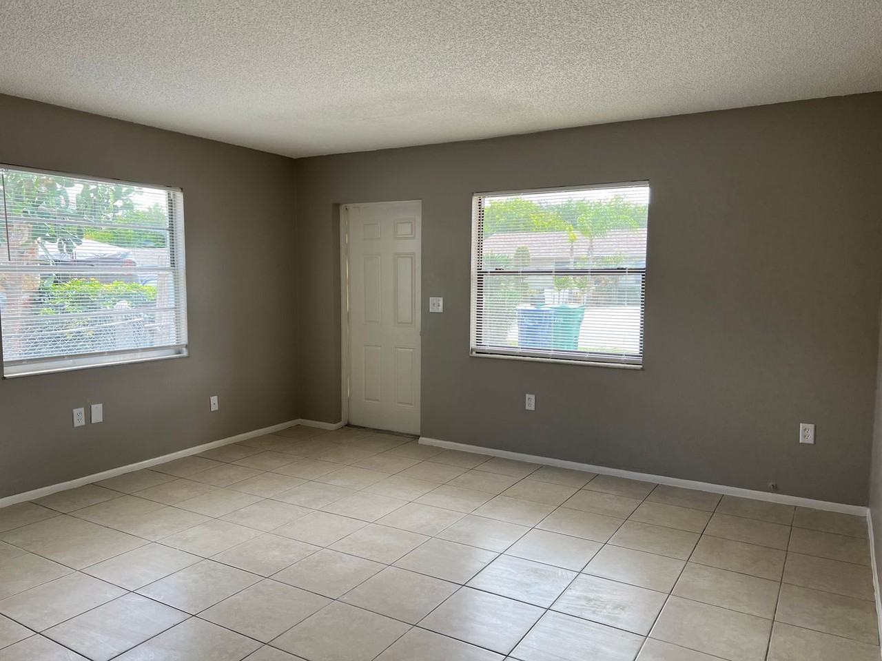 6024 1st St E - Photo 6 of 18