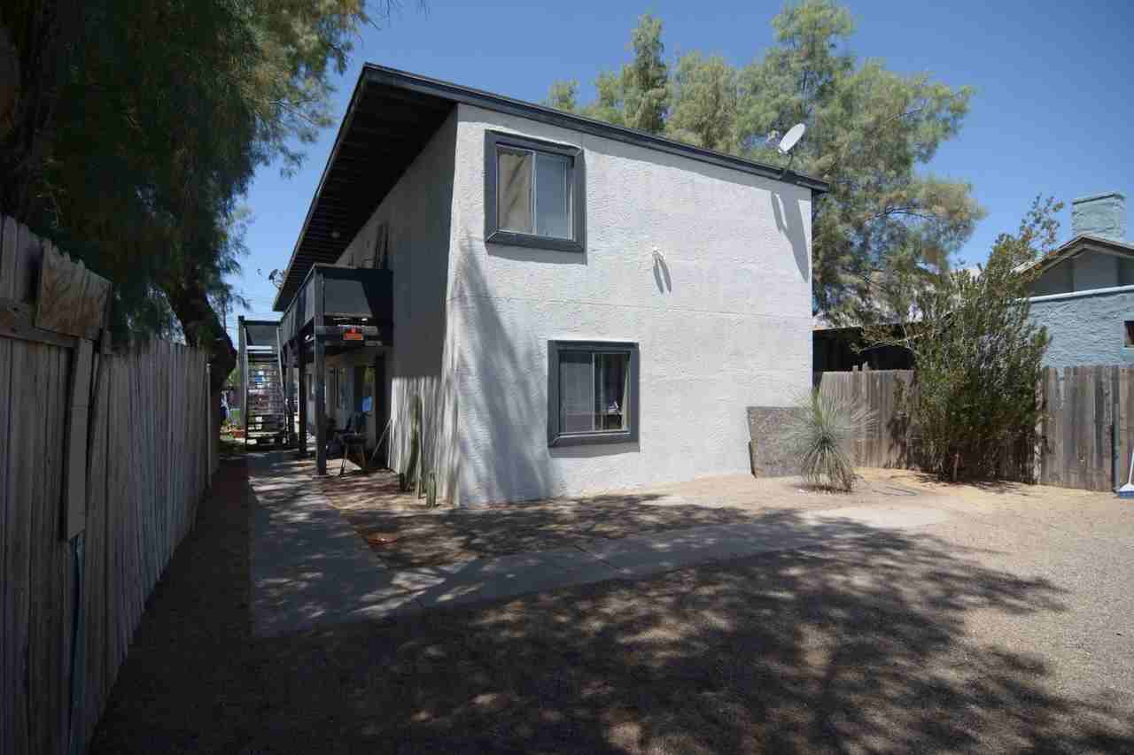 933 N 7th Ave - Photo 2 of 15