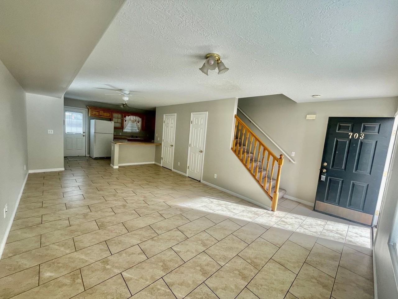 1735 W 540 N - Photo 2 of 10