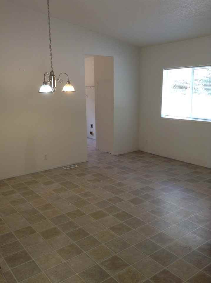 2496 Kent Creek Rd - Photo 3 of 14