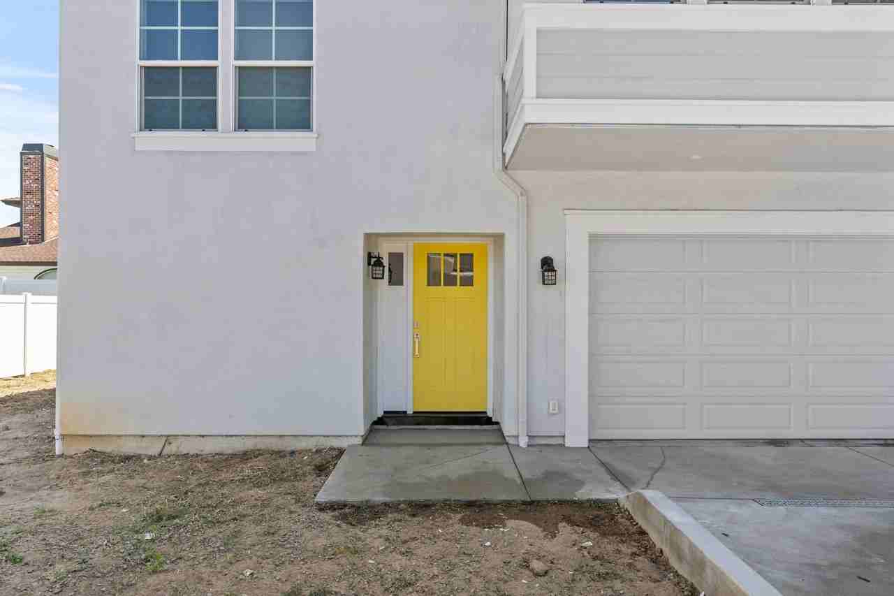 154 Albert Place - Photo 2 of 17