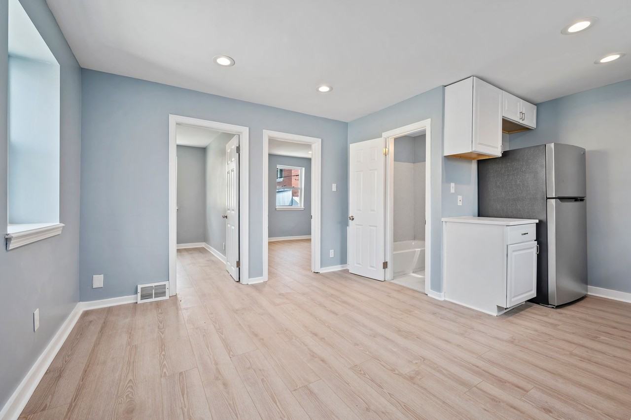 4631 4631 Torley Street - 46 Choate Way - Photo 3 of 17