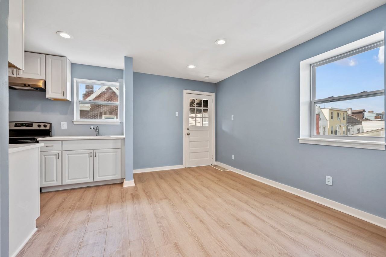 4631 4631 Torley Street - 46 Choate Way - Photo 6 of 17