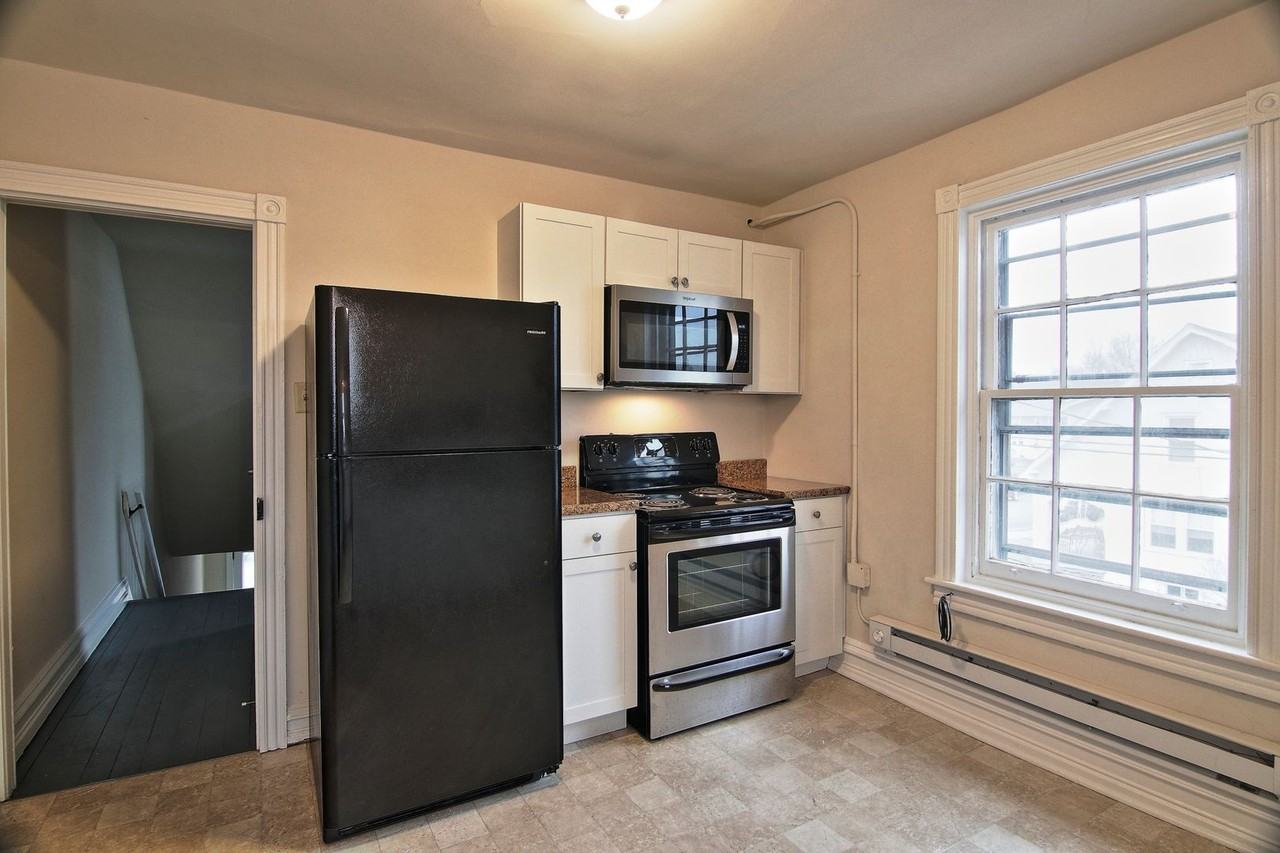 W 2nd St 451 - Photo 3 of 14