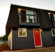 featured image of 109 S 5th St